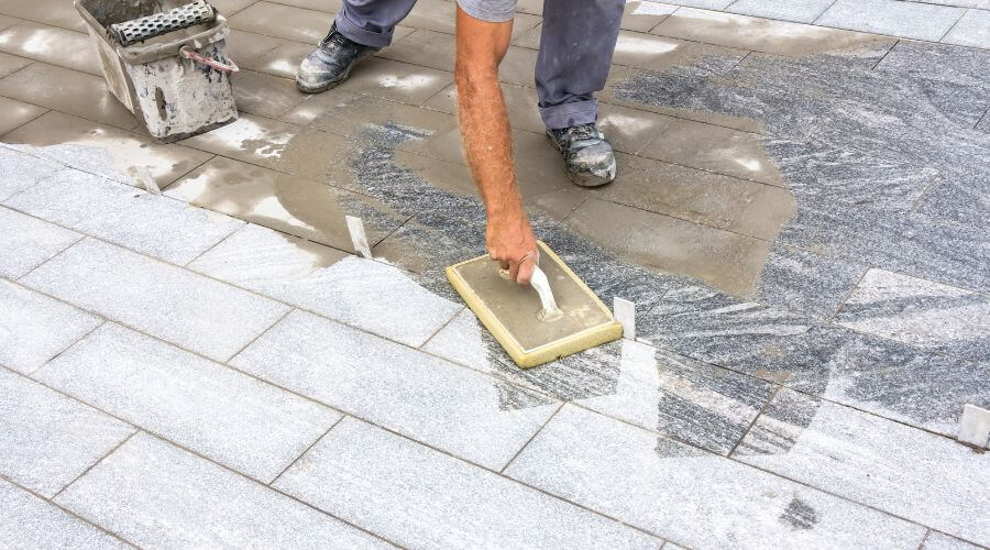 Professional residential roofers in Radom, IL